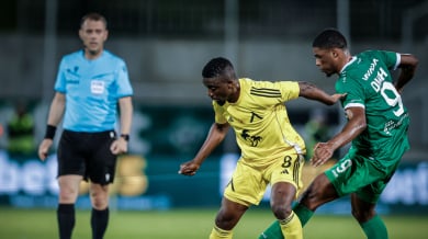 Глоба за играч на Левски след изразено недоволство