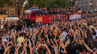 Хиляди куфеят по улиците на Барселона ВИДЕО/СНИМКИ