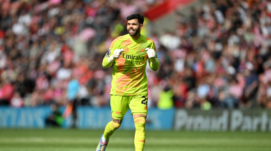 От вратар на Арсенал до стюардеса в Лас Вегас Видео