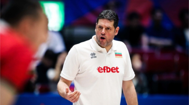 Пламен Константинов става на 52