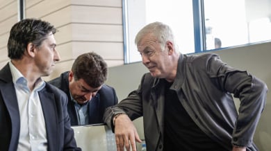 Левски свиква спешна среща на всички шефове