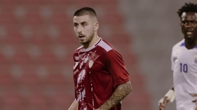 Българин се раздели с катарци