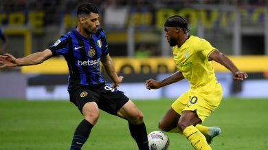 Футболист на Интер шофира 1000 км, за да избяга от Техеран