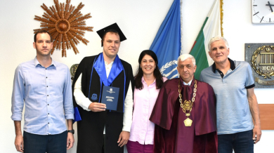 Везенков взе диплома пред министъра на образованието