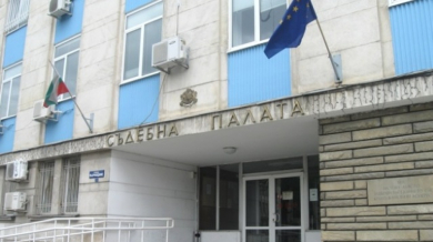 Тъмни облаци надвиснаха над бащата, пребил зверски 13-г. шампион в Габрово