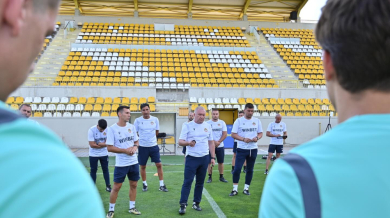 Ботев (Пловдив) напът да уреди още двама нови