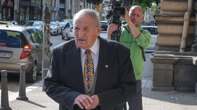 Димитър Пенев на 80, България губи от Бразилия с Пеле и Гаринча