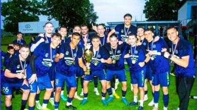 Новак във Втора лига се раздели с 9 играчи