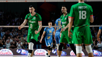 Волейболните национали паднаха тежко от Иран