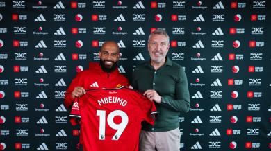 Официално: Манчестър Юнайтед представи камерунец