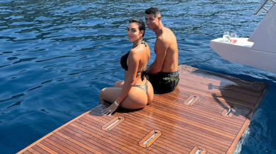 Кристиано Роналдо се сгоди  Снимка