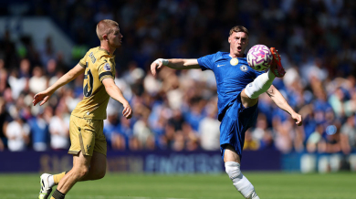 Челси се препъна на старта на сезона