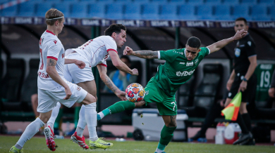 Бесни футболни агенти подпалиха телефоните на ЦСКА