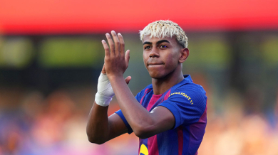 Гръмна голям слух за Ямал и момичето, на което купи лъскава кола