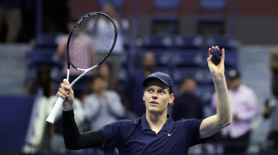 Синер ликува в исторически мач за Италия