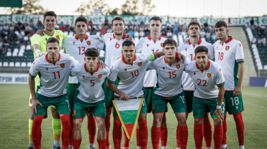 "Лъвчетата" започнаха с убедителна победа Видео