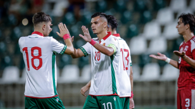 Капитанът на България пред БЛИЦ Live: Отказах на Maнчестър Юнайтед! Баба и дядо ме отгледаха