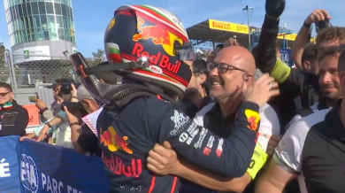 Страхотен успех на Цолов и шампионска титла за тима му Снимки