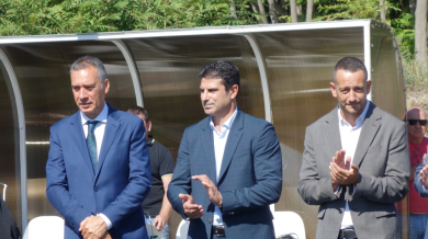 Гонзо откри реновиран стадион в Бургас, видя се с Херо