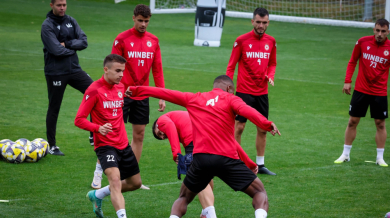 ЦСКА тръгва без двама младоци за Стара Загора