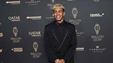 Освиркваха Ламин Ямал в Париж