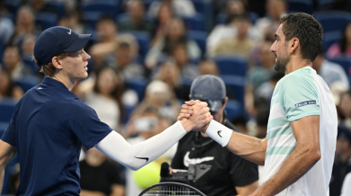 Синер подчини ветеран на старта в Пекин