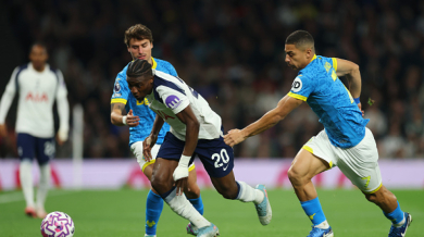 Късен гол спаси Тотнъм срещу "вълците"