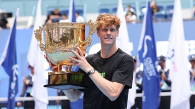 Синер с трета титла за сезона