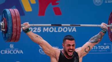 Велик Карлос Насар! Спечели трета световна титла след фамозен обрат