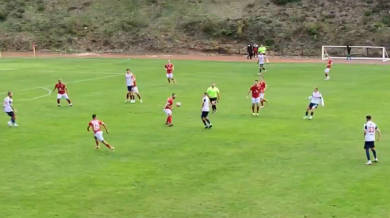 Аматьори посветиха поема на Марек