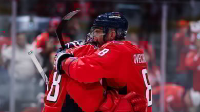 Овечкин се доближи до гол №900