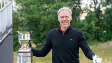 Марко ван Бастен става на 61