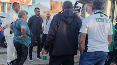 Нов екшън в известен роден клуб! Феновете налетяха на легенди