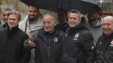 Янев заведе отбора на строящата  се "Армия" и дръпна пламенна реч ВИДЕО