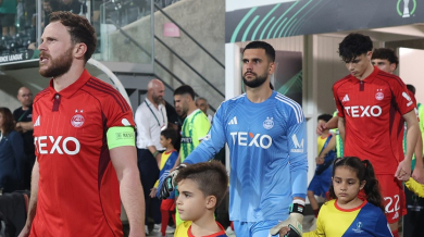 Митов опази вратата в мач от Лигата на конференциите 