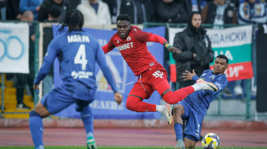 Изненадаха героя на ЦСКА със специална песен и награда Видео