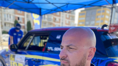 Скорост, страст и шампионски дух: Любомир Семерджиев и неговата нова състезателна кола 