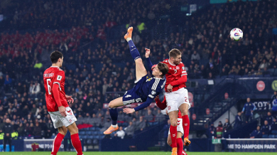 Гол-бижу прати Шотландия на световното