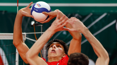 Мони Николов и Локомотив мачкат мощно в Русия