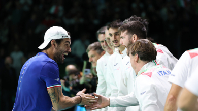 Италия грабна купа "Дейвис"