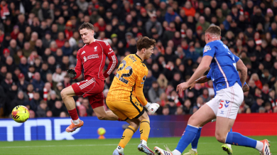 Ливърпул продължи с издънките Видео