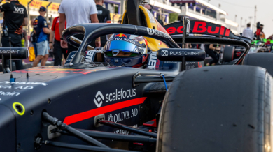 Удар по Цолов, наложиха му наказание Видео