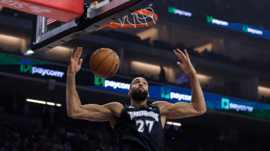 Изгониха французин зад Океана Видео