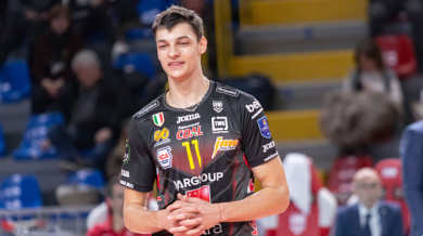 Алекс Николов тръгна силно в Шампионската лига