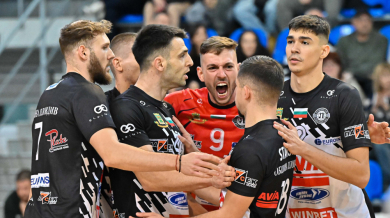 Локомотив Авиа падна в Букурещ