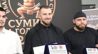 Адвокат заслужено избран за №1 в сумото за 2025 г. Снимки