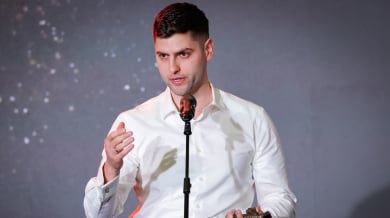 Шеф от ЦСКА 1948 отива в Айнтрахт (Франкфурт) и Лийдс