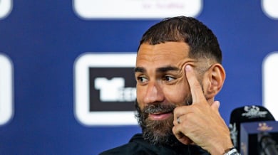 Бивша звезда на Реал (Мадрид) затвори Лувъра