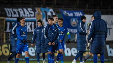 Левски подписа със Стоилов