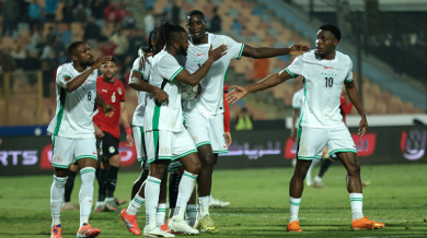 Суперорлите не допуснаха изненада